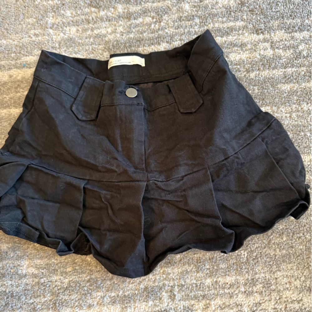Black Cargo Skort